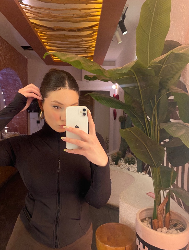 Aleyna A